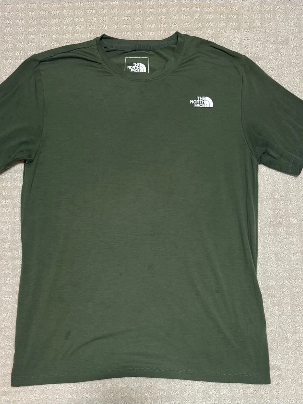 The North Face Wander Men's Short-Sleeve Tee in Olive Green